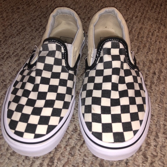 how to wash vans checkerboard slip ons